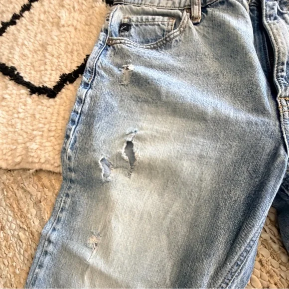 KanCan Light Blue Cropped Distressed Acid Wash Boyfriend Jeans - Picture 6 of 9